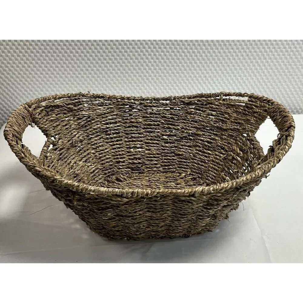 2 Vintage/Boho/Beach/Cottage Woven Seagrass Baskets Lot 🤍